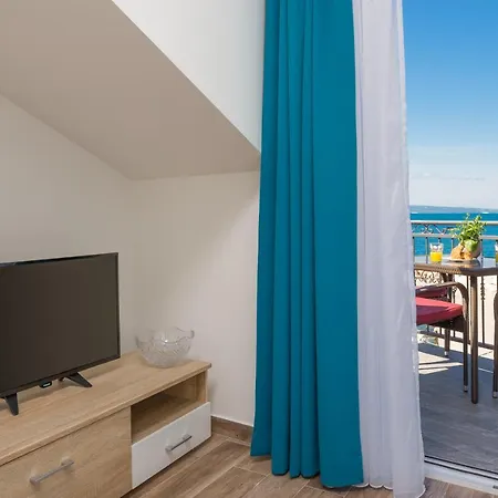 The Beach Suites Jesenice  Exterior foto