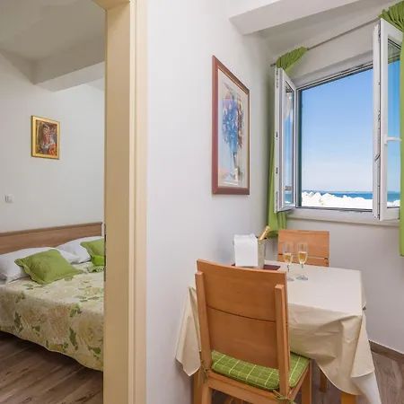 The Beach Suites Jesenice  Exterior foto