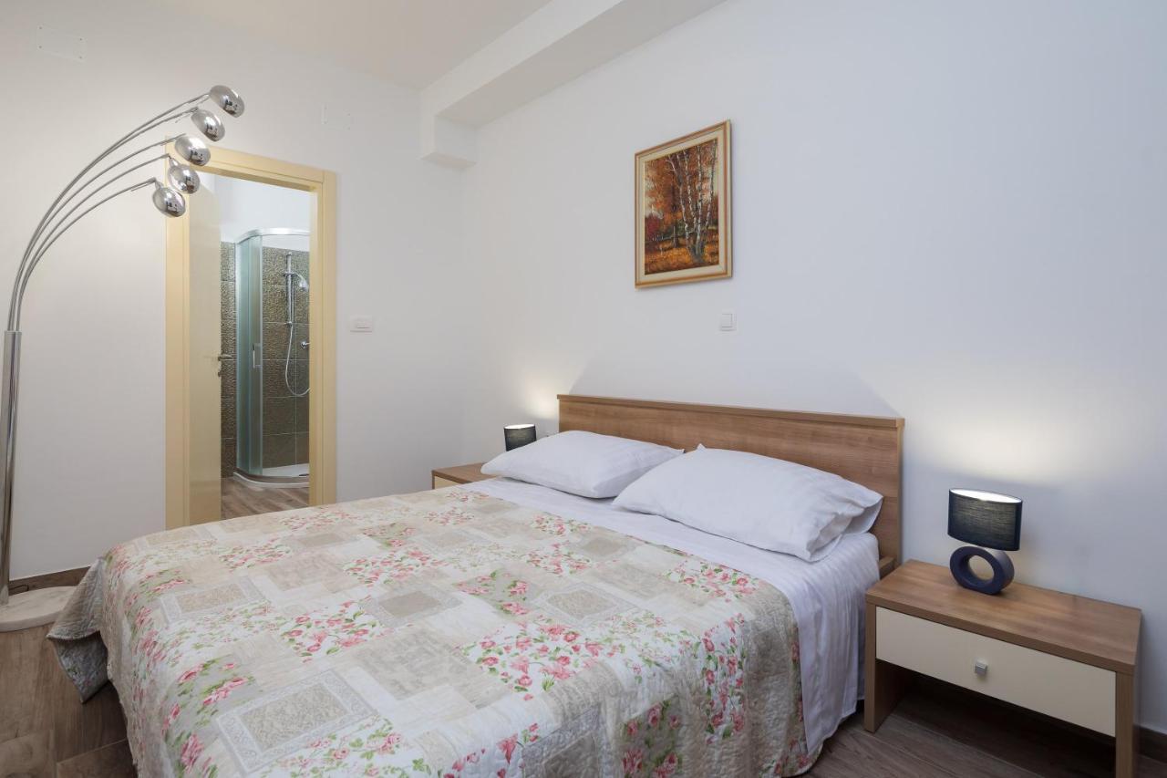The Apartman Jesenice (Split-Dalmatia)